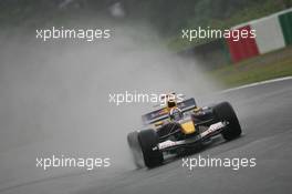 08.10.2005 Suzuka, Japan,  David Coulthard, GBR, Red Bull Racing, RB1, Action, Track - October, Formula 1 World Championship, Rd 18, Japanese Grand Prix, Saturday Practice