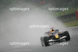 08.10.2005 Suzuka, Japan,  David Coulthard, GBR, Red Bull Racing, RB1, Action, Track - October, Formula 1 World Championship, Rd 18, Japanese Grand Prix, Saturday Practice