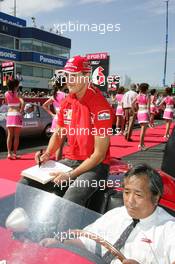 09.10.2005 Suzuka, Japan,  Michael Schumacher, GER, Ferrari - October, Formula 1 World Championship, Rd 18, Japanese Grand Prix, Sunday
