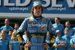 09.10.2005 Suzuka, Japan,  Fernando Alonso, ESP, Renault F1 Team - October, Formula 1 World Championship, Rd 18, Japanese Grand Prix, Sunday