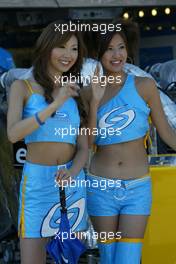 09.10.2005 Suzuka, Japan,  Girls - October, Formula 1 World Championship, Rd 18, Japanese Grand Prix, Sunday