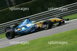 25.08.2005 Monza, Italy, Giancarlo Fisichella, ITA, Mild Seven Renault F1 Team - August, F1 testing, Autodromo Nazionale Monza, Italy