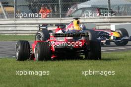 24.08.2005 Monza, Italy, Luca Badoer, ITA, Test Driver, Scuderia Ferrari, spinned of track - August, F1 testing, Autodromo Nazionale Monza, Italy