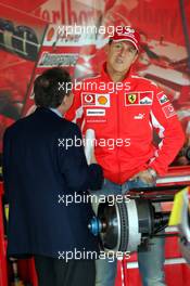 21.04.2005 Imola, San Marino, Jean Todt, FRA, Ferrari, Teamchief, General Manager, GES and Michael Schumacher, GER, Ferrari in the garage - Thursday, April, Formula 1 World Championship, Rd 4, San Marino Grand Prix, RSM