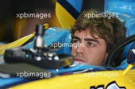 19.08.2005 Istanbul, Turkey, Fernando Alonso, ESP, Renault F1 Team - August, Formula 1 World Championship, Rd 14, Turkish Grand Prix, Istanbul Park, Turkey