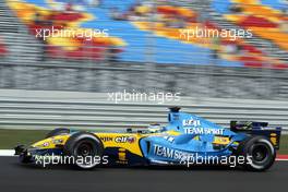 19.08.2005 Istanbul, Turkey, Giancarlo Fisichella, ITA, Mild Seven Renault F1 Team - August, Formula 1 World Championship, Rd 14, Turkish Grand Prix, Istanbul Park, Turkey, Practice