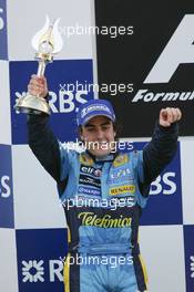 21.08.2005 Istanbul, Turkey, Fernando Alonso, ESP, Renault F1 Team - August, Formula 1 World Championship, Rd 14, Turkish Grand Prix, Istanbul Park, Turkey, Podium