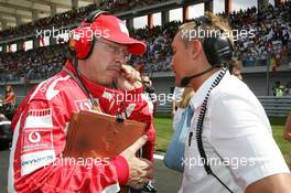 21.08.2005 Istanbul, Turkey, Ross Brawn, GBR, Ferrari, Technical Director with Martin Whitmarsh - August, Formula 1 World Championship, Rd 14, Turkish Grand Prix, Istanbul Park, Turkey, Grid