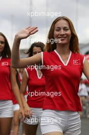 21.08.2005 Istanbul, Turkey, Grid Girls - August, Formula 1 World Championship, Rd 14, Turkish Grand Prix, Istanbul Park, Turkey