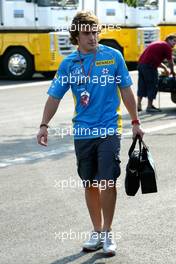 18.08.2005 Istanbul, Turkey, Fernando Alonso, ESP, Renault F1 Team - August, Formula 1 World Championship, Rd 14, Turkish Grand Prix, Istanbul Park, Turkey