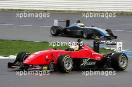 17.04.2005 Hockenheim, Germany,  James Rossiter (GBR), Signature-Plus, Dallara F305 Opel Spiess, in front of Lewis Hamilton (GBR), ASM Formule 3, Dallara F305 Mercedes - F3 Euro Series 2005 at Hockenheimring Baden-Württemberg