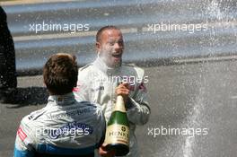 20.05.2005 Monte Carlo, Monaco,  Adrian Sutil (GER), ASM Formule 3, Dallara F305 Mercedes (2nd. left) and Lewis Hamilton (GBR), ASM Formule 3, Dallara F305 Mercedes (1st, center), spraying with champaign - F3 Euro Series 2005 at Monte Carlo, Monaco