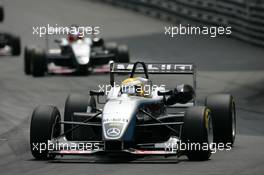 21.05.2005 Monte Carlo, Monaco,  Lewis Hamilton (GBR), ASM Formule 3, Dallara F305 Mercedes, leading the race in front of Adrian Sutil (GER), ASM Formule 3, Dallara F305 Mercedes - F3 Euro Series 2005 at Monte Carlo, Monaco