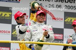 26.06.2005 Oschersleben, Germany,  Podium, Lewis Hamilton (GBR), ASM Formule 3, Dallara F305 Mercedes (1st, front) and Lucas di Grassi (BRA), Manor Motorsport, Dallara F305 Mercedes (2nd, rear) - F3 Euro Series 2005 at Motopark Oschersleben