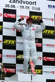 28.08.2005 Zandvoort, The Netherlands,  Podium, Lewis Hamilton (GBR), ASM Formule 3, Dallara F305 Mercedes (1st), secured the 2005 championship by winning the race - F3 Euro Series 2005 at Circuit Park Zandvoort