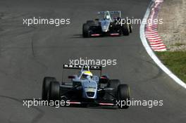 28.08.2005 Zandvoort, The Netherlands,  Lewis Hamilton (GBR), ASM Formule 3, Dallara F305 Mercedes, leads Lucas di Grassi (BRA), Manor Motorsport, Dallara F305 Mercedes - F3 Euro Series 2005 at Circuit Park Zandvoort