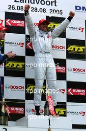 28.08.2005 Zandvoort, The Netherlands,  Podium, Lewis Hamilton (GBR), ASM Formule 3, Dallara F305 Mercedes (1st), secured the 2005 championship by winning the race - F3 Euro Series 2005 at Circuit Park Zandvoort