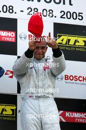 28.08.2005 Zandvoort, The Netherlands,  Podium, Lewis Hamilton (GBR), ASM Formule 3, Dallara F305 Mercedes (1st), secured the 2005 championship by winning the race - F3 Euro Series 2005 at Circuit Park Zandvoort