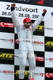 28.08.2005 Zandvoort, The Netherlands,  Podium, Lewis Hamilton (GBR), ASM Formule 3, Dallara F305 Mercedes (1st), secured the 2005 championship by winning the race - F3 Euro Series 2005 at Circuit Park Zandvoort