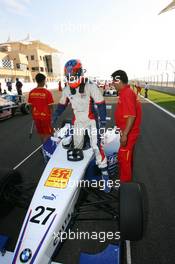 16.12.2005 Sakhir, Bahrain, Formula BMW World Final 2005, 13th to 16th December, Bahrain International Circuit, Grid, Robert T. Boughey, THA, Meritus - For further information please register at www.press.bmw.de - This image is free for editorial use only. Please use for Copyright/Credit: c BMW AG