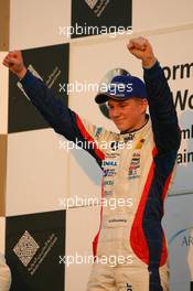 16.12.2005 Sakhir, Bahrain, Formula BMW World Final 2005, 13th to 16th December, Bahrain International Circuit, Podium, Nicolas Huelkenberg, GER, Josef Kaufmann Racing - For further information please register at www.press.bmw.de - This image is free for editorial use only. Please use for Copyright/Credit: c BMW AG