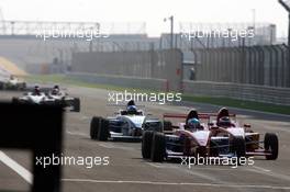 15.12.2005 Sakhir, Bahrain, Formula BMW World Final 2005, 13th to 16th December, Bahrain International Circuit, James Davison, AUS, Meritus and James Davison, AUS, Meritus - Heat 5 - For further information please register at www.press.bmw.de - This image is free for editorial use only. Please use for Copyright/Credit: c BMW AG