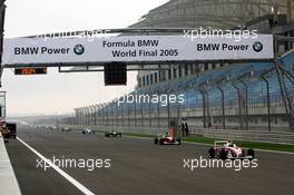 15.12.2005 Sakhir, Bahrain, Formula BMW World Final 2005, 13th to 16th December, Bahrain International Circuit, Jonathan Summerton, USA, ASL Team Muecke-motorsport - Heat 1 - For further information please register at www.press.bmw.de - This image is free for editorial use only. Please use for Copyright/Credit: c BMW AG