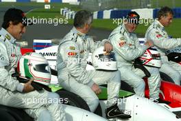 26.10.2005 Silverstone, England,  Left to right: Andrea de Cesaris (ITA), Derek Warwick (GBR), Nigel Mansell (GBR), Christian Danner (GER), - October, GP Masters testing, Silverstone, Great Britain