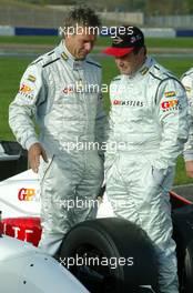 26.10.2005 Silverstone, England,  Nigel Mansell GBR, and Christian Danner, GER- October, GP Masters testing, Silverstone, Great Britain