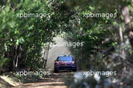 11-13.11.2005 Australia, 01, CITROEN - TOTAL, LOEB Sébastien (FRA), ELENA Daniel (MCO), Citroen Xsara WRC - WORLD RALLY CHAMPIONSHIP, Rd.16, Rally Australia - WWW.XPB.CC, EMAIL: INFO@XPB.CC - COPY OF PUBLICATION REQUIRED FOR PRINTED PICTURES. EVERY USED PICTURE IS FEE-LIABLE. c COPYRIGHT: PHOTO4 / XPB.CC - LEGAL NOTICE: PRINT (NEWSPAPERS, MAGAZINES) USAGE OF THE IMAGE IS JUST FOR GERMANY! PRINT-BILDNUTZUNG NUR IN DEUTSCHLAND!