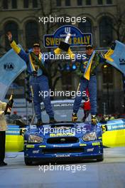 13.02.2005 Karlstad, Sweden, Winner of this Rally - 05, SUBARU WORLD RALLY TEAM, SOLBERG Petter (NOR), MILLS Philip (GBR), Subaru Impreza WRC 2004  - Uddeholm Swedish Rally, Rd2 - (SWE - 11-13 February) - 2005 FIA World Rally Championship