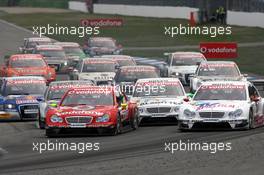 09.04.2006 Hockenheim, Germany,  Start of the race, Bernd Schneider (GER), AMG-Mercedes, AMG-Mercedes C-Klasse - DTM 2006 at Hockenheimring (Deutsche Tourenwagen Masters)