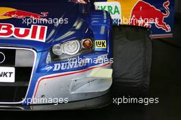 20.05.2006 Oschersleben, Germany,  Tyre in tyrewarmer, waiting to be mounted on the car of Mattias Ekström (SWE), Audi Sport Team Abt Sportsline, Audi A4 DTM - DTM 2006 at Motorsport Arena Oschersleben (Deutsche Tourenwagen Masters)