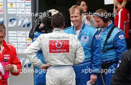 21.05.2006 Oschersleben, Germany,  Bernd Schneider (GER), AMG-Mercedes, AMG-Mercedes C-Klasse being interviewed by German television. - DTM 2006 at Motorsport Arena Oschersleben (Deutsche Tourenwagen Masters)