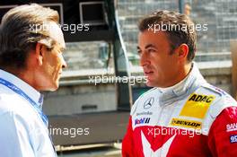 21.07.2006 Nurnberg, Germany,  Jean Alesi (FRA), Persson Motorsport AMG-Mercedes, Portrait, chatting with Jacky Ickx (BEL). - DTM 2006 at Norisring (Deutsche Tourenwagen Masters)