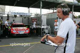 22.07.2006 Nurnberg, Germany,  Race engineer of Bernd Schneider (GER), AMG-Mercedes, AMG-Mercedes C-Klasse - DTM 2006 at Norisring (Deutsche Tourenwagen Masters)