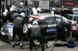 22.07.2006 Nurnberg, Germany,  Pitstop of Bruno Spengler (CDN), AMG-Mercedes, AMG-Mercedes C-Klasse, during qualifying - DTM 2006 at Norisring (Deutsche Tourenwagen Masters)