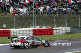 20.08.2006 Nürburg, Germany,  Frank Stippler (GER), Audi Sport Team Rosberg, Audi A4 DTM, broken suspension, rim sprays spark - DTM 2006 at Nürburgring (Deutsche Tourenwagen Masters)