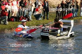 01.09.2006 Zandvoort, The Netherlands,  Christian Abt (GER), Audi Sport Team Phoenix, Portrait and Martin Tomczyk (GER), Audi Sport Team Abt Sportsline, Portrait, duelling at the Audi boatchallenge at the little lake in the centre of Zandvoort Circuit - DTM 2006 at Zandvoort, The Netherlands (Deutsche Tourenwagen Masters)