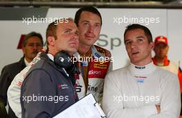 02.09.2006 Zandvoort, The Netherlands,  Frank Stippler (GER), Audi Sport Team Rosberg, Audi A4 DTM (middle) and Timo Scheider (GER), Audi Sport Team Rosberg, Audi A4 DTM (right) reviewing their times in the morning session. - DTM 2006 at Zandvoort, The Netherlands (Deutsche Tourenwagen Masters)