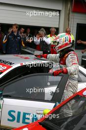 03.09.2006 Zandvoort, The Netherlands,  Tom Kristensen (DNK), Audi Sport Team Abt Sportsline, Audi A4 DTM, pets his car after winning the race - DTM 2006 at Zandvoort, The Netherlands (Deutsche Tourenwagen Masters)