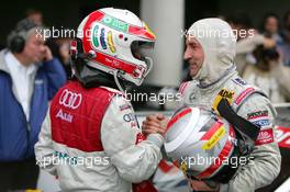 15.10.2006 Le Mans, France,  Tom Kristensen (DNK), Audi Sport Team Abt Sportsline, Portrait (3rd), congratulates Bernd Schneider (GER), AMG-Mercedes, Portrait, with the 2006 DTM championship - DTM 2006 at Le Mans Bugatti Circuit, France (Deutsche Tourenwagen Masters)