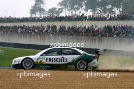 15.10.2006 Le Mans, France,  Heinz-Harald Frentzen (GER), Audi Sport Team Abt Sportsline, Audi A4 DTM, driving through the gravel - DTM 2006 at Le Mans Bugatti Circuit, France (Deutsche Tourenwagen Masters)