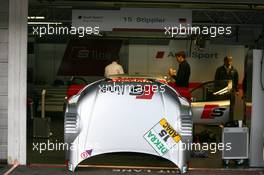 27.10.2006 Hockenheim, Germany,  Pitbox of Frank Stippler (GER), Audi Sport Team Rosberg, Audi A4 DTM - DTM 2006 at Hockenheimring (Deutsche Tourenwagen Masters)
