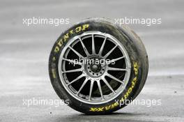 28.10.2006 Hockenheim, Germany,  A wheel of the car of Vanina Ickx (BEL), Team Midland, Audi A4 DTM that came loose during the crash - DTM 2006 at Hockenheimring (Deutsche Tourenwagen Masters)
