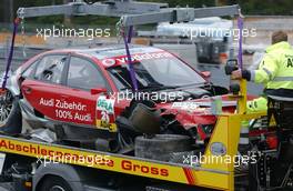 28.10.2006 Hockenheim, Germany,  The damaged car of Vanina Ickx (BEL), Team Midland, Audi A4 DTM, on a truck after her crash in the free practice - DTM 2006 at Hockenheimring (Deutsche Tourenwagen Masters)