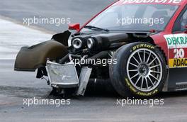 28.10.2006 Hockenheim, Germany,  The damaged car of Vanina Ickx (BEL), Team Midland, Audi A4 DTM, after the crash in the free practice - DTM 2006 at Hockenheimring (Deutsche Tourenwagen Masters)