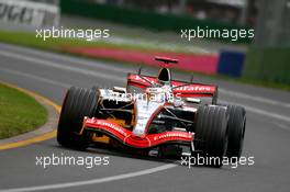 31.03.2006 Melbourne, Australia,  Kimi Raikkonen (FIN), Räikkönen, McLaren Mercedes - Formula 1 World Championship, Rd 3, Australian Grand Prix, Friday Practice
