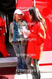 01.04.2006 Melbourne, Australia,  Corina Schumacher (GER), Corinna, Wife of Michael Schumacher - Formula 1 World Championship, Rd 3, Australian Grand Prix, Saturday