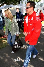 02.04.2006 Melbourne, Australia,  Michael Schumacher (GER), Scuderia Ferrari, Corina Schumacher (GER), Corinna, Wife of Michael Schumacher - Formula 1 World Championship, Rd 3, Australian Grand Prix, Sunday